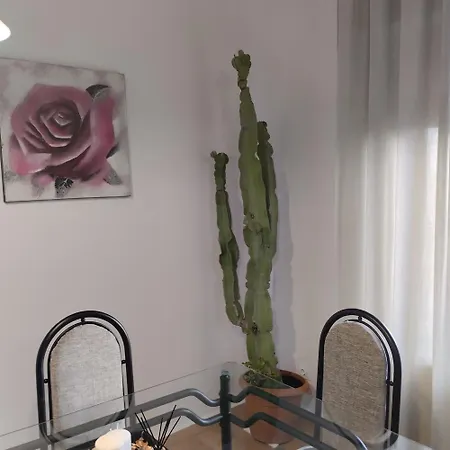 Esperanza De La Yedra *