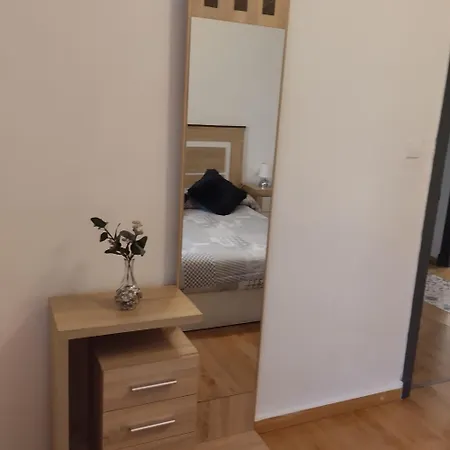 Apartman Esperanza De La Yedra *
